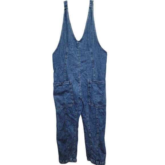 WE THE FREE HIGH ROLLER DENIM JUMPSUIT, SIZE M - Picture 1 of 9